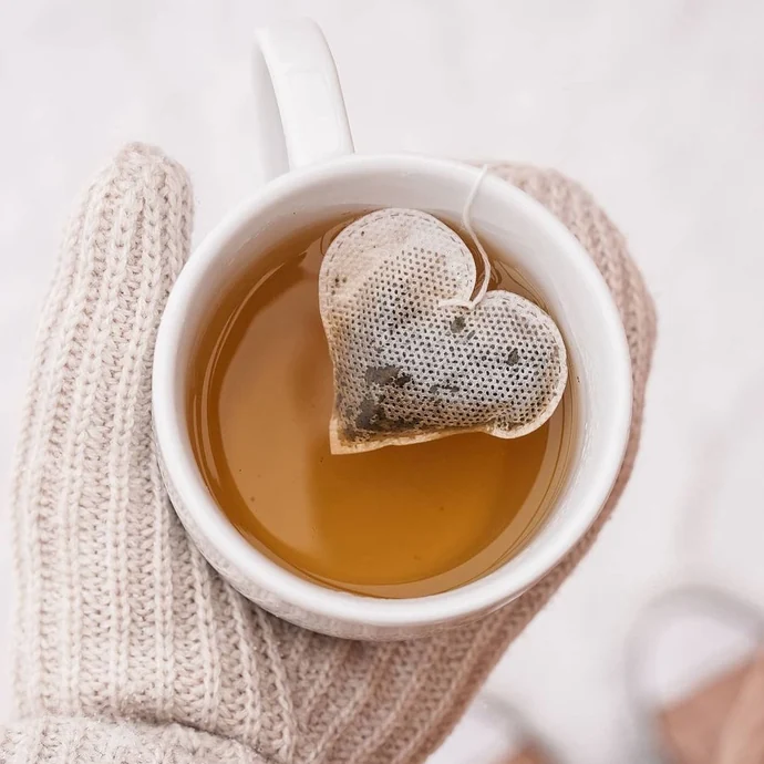 TEA HERITAGE / Černý čaj Heart XOXO English Breakfast 5 ks