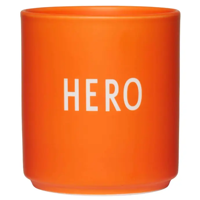 DESIGN LETTERS / Porcelánový hrnek Orange Hero 300 ml