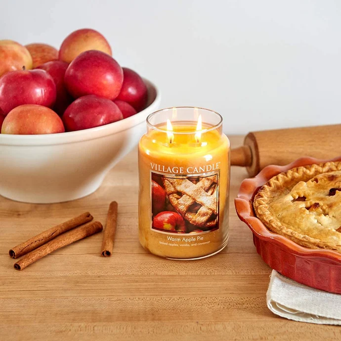 Svíčka ve skle Warm Apple Pie 602g