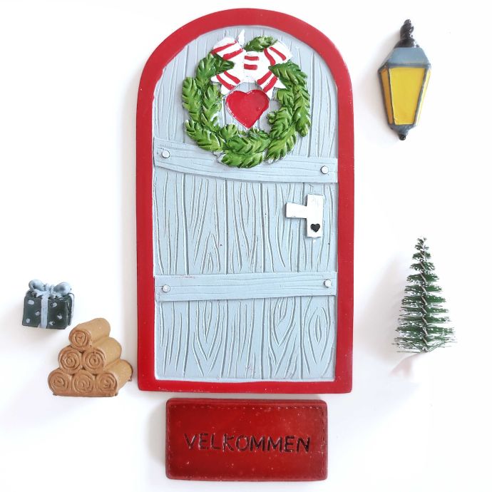 Det Gamle Apotek / Dekorativní dvířka pro vánoční skřítky Nisse Door Grey - set 6 ks