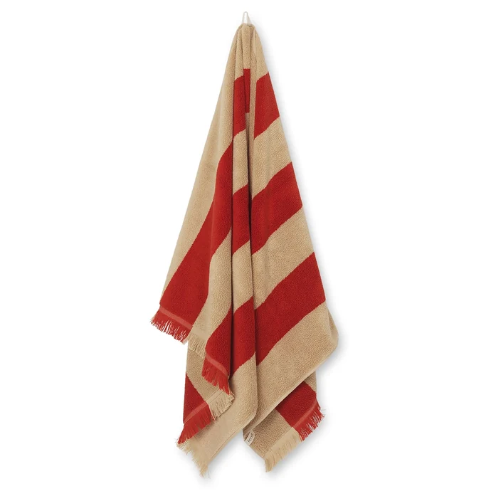 Ferm Living / Bavlnená osuška Alee Light Camel/Red 70 x 140 cm