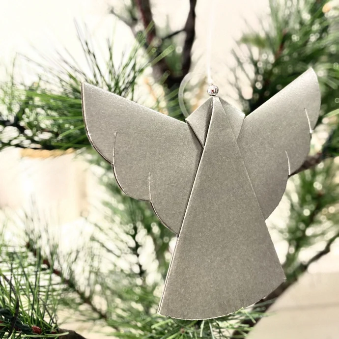 Ib Laursen / Závesná dekorácia Angel Grey 10 cm