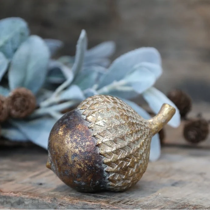 Chic Antique / Závěsná vánoční dekorace Acorn Antique Gold