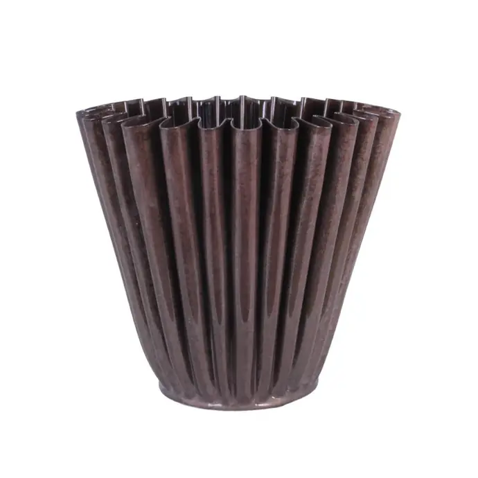 Strömshaga / Kovový obal na kvetináč Ronja Wine Red Large