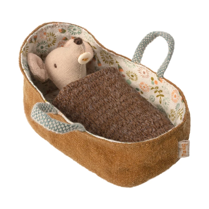 Maileg / Myšie bábätko v zavinovačke Baby mouse Brown