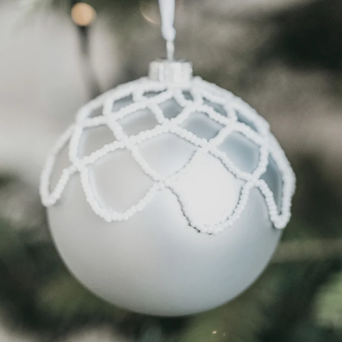 GLASSOR / Sklenená vianočná ozdoba Small pearls Matt grey - 8 cm