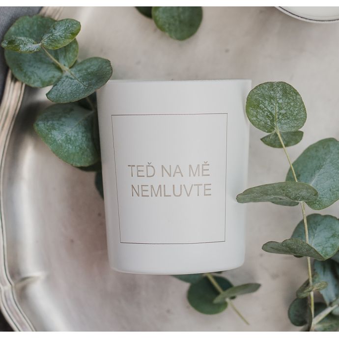 Love Inc. / Biela sviečka Teď na mě nemluvte - figy a ruže