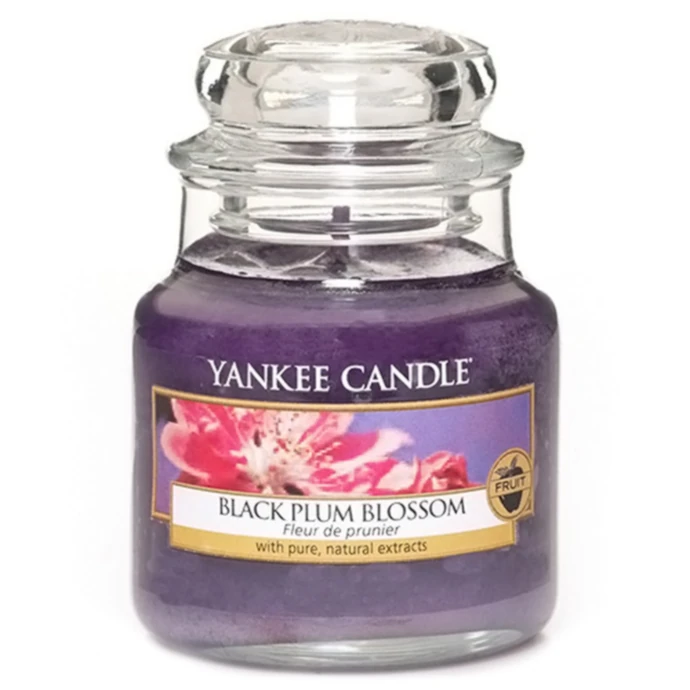 Yankee Candle / Sviečka Yankee Candle 104gr - Black Plum Blossom