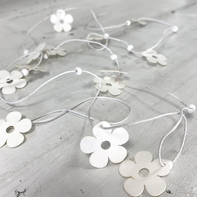 Ib Laursen / Girlanda White Flowers