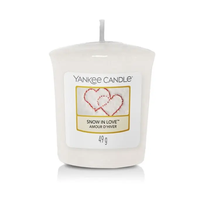 Yankee Candle / Votívna sviečka Yankee Candle - Snow in Love
