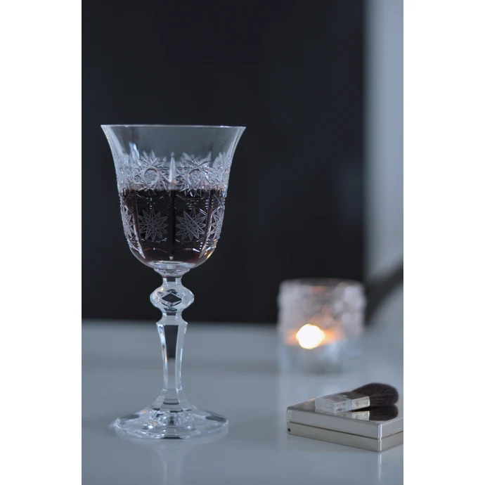 CRYSTAL BOHEMIA / Brúsený krištáľový pohár na víno Crystal BOHEMIA 1,5 dcl