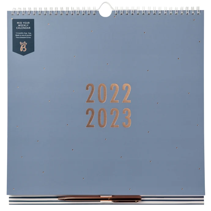 Busy B / Nástěnný kalendář Periwinkle 2022/23