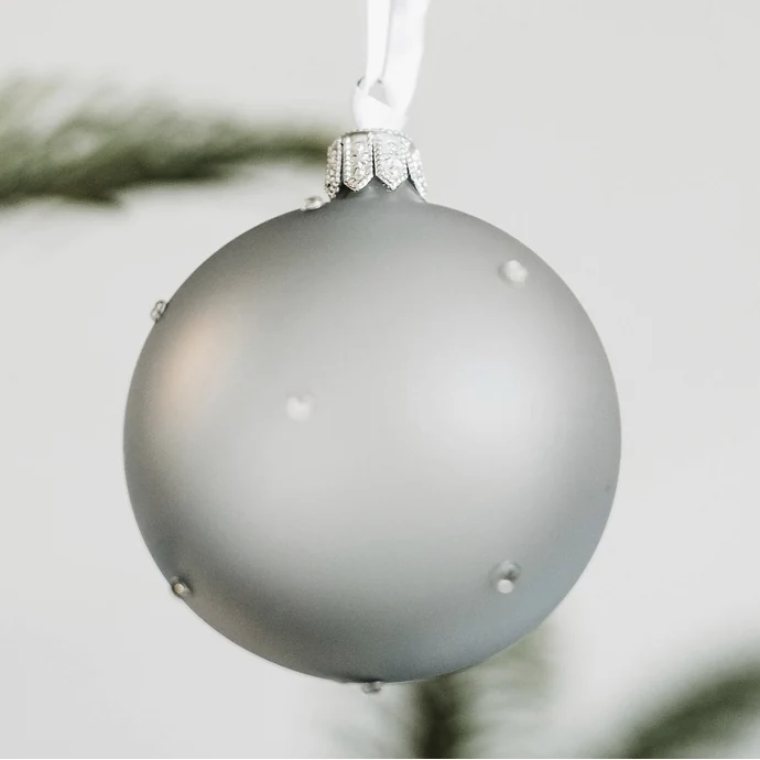 GLASSOR / Skleněná vánoční baňka Stones Grey - 6 cm