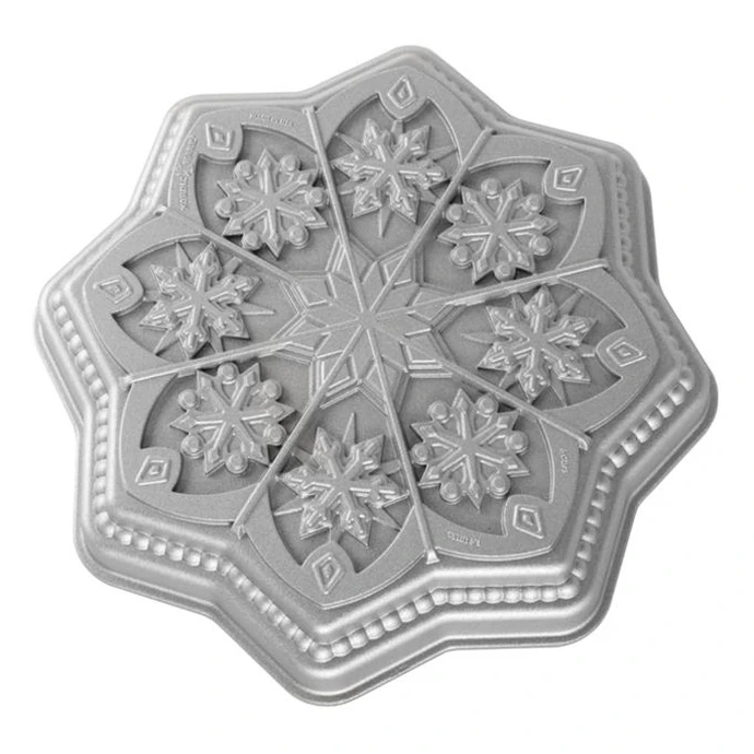 Nordic Ware / Hliníková forma na pečení Sweet Snowflakes