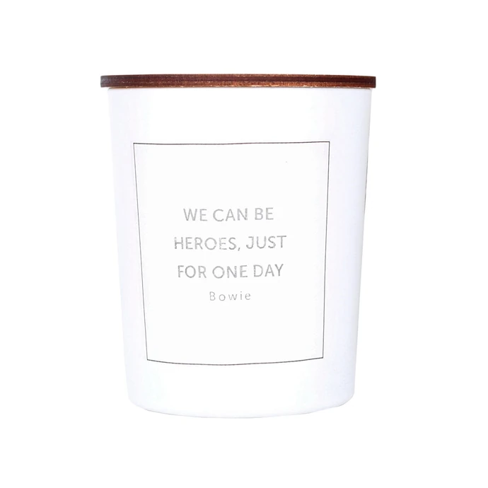 Love Inc. / Bílá svíčka Heroes - peprmint a eucalyptus