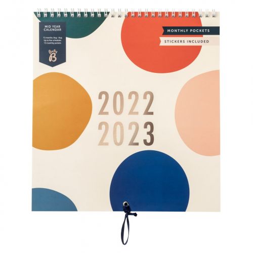 Busy B / Rodinný nástěnný kalendář Spot 2022/23