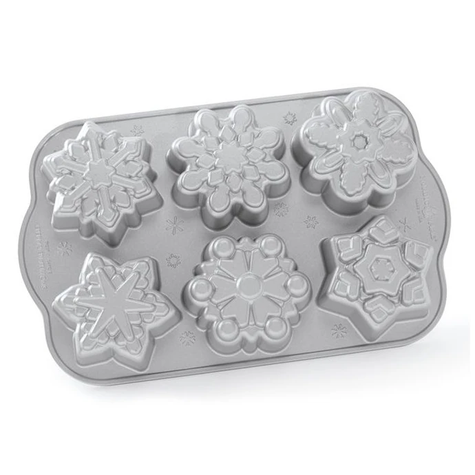 Nordic Ware / Hliníková forma na pečenie Frozen Snowflakes