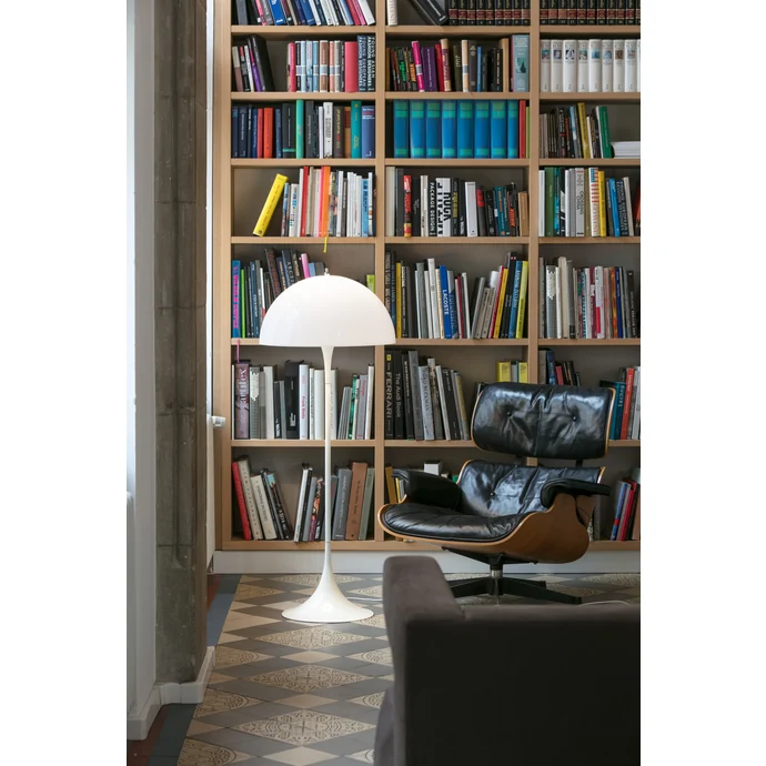 Stojací lampa Panthella Opal White
