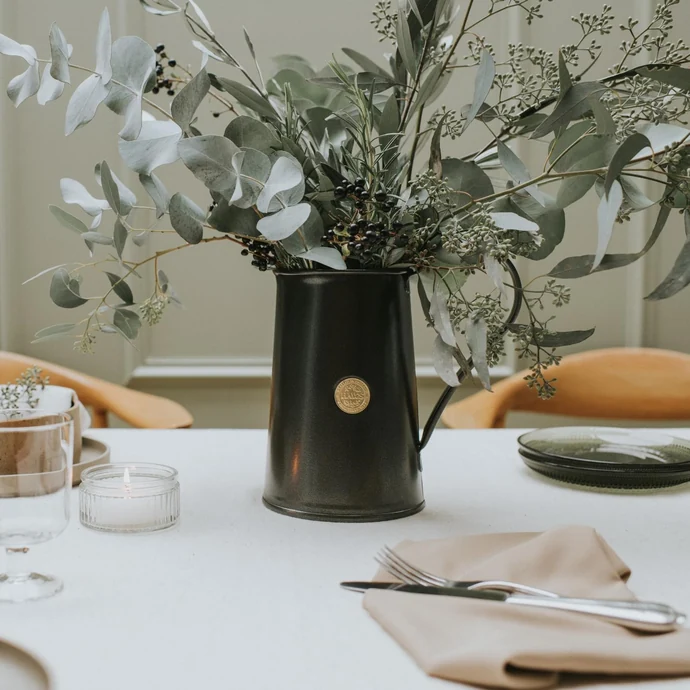Kovový džbán Classic Jug Graphite - 2,1 l