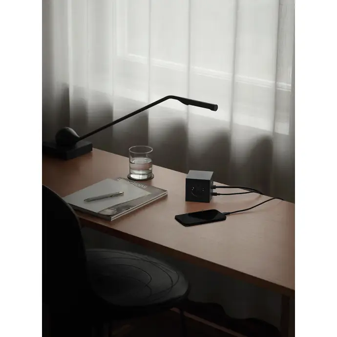 Magnetická dobíjecí kostka Square 1 / USB-C Stockholm Black