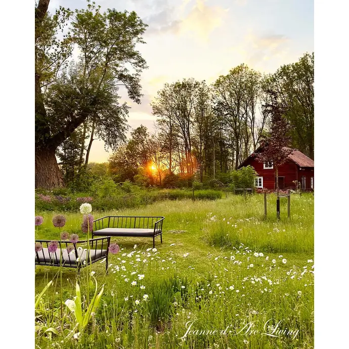 Časopis Jeanne d'Arc Living 5/2025 – anglická verze