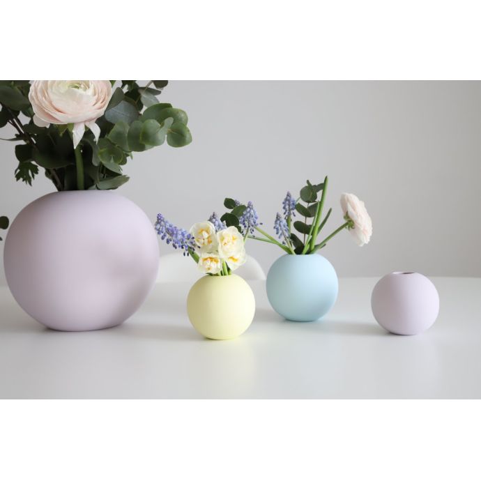 Kulatá váza Ball Lilac 8 cm