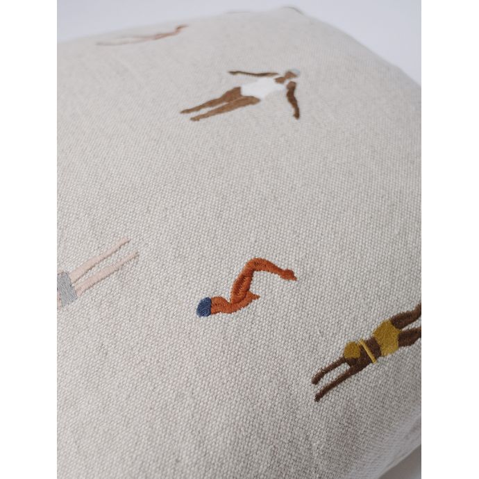 Vyšívaný povlak na polštář Swimmers 48x48cm