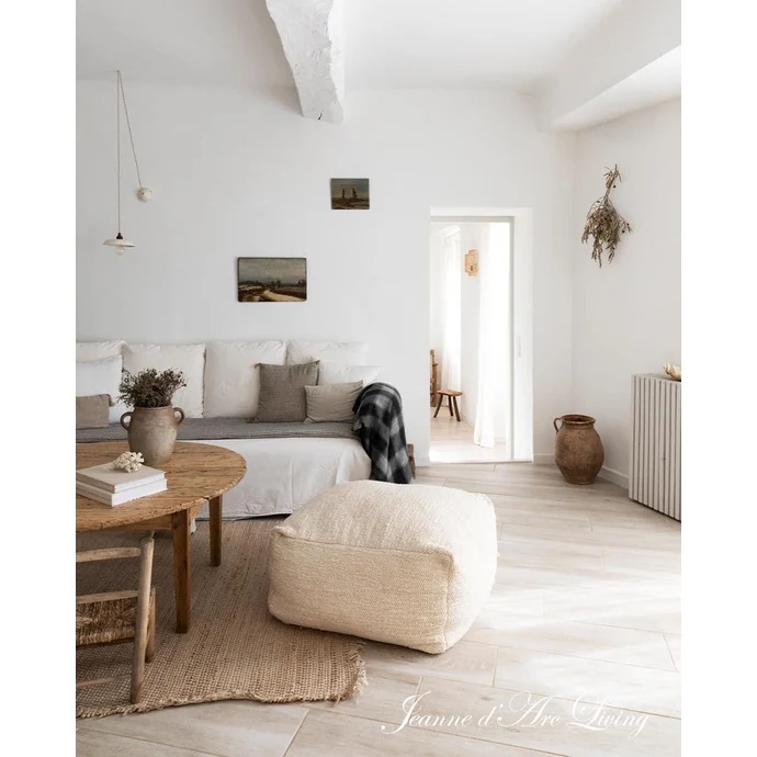 Časopis Jeanne d'Arc Living 3/2025 – anglická verze