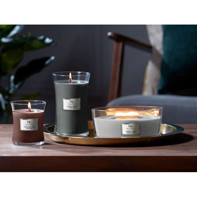 Vonná svíčka WoodWick - Lavender and Cedar 454 g