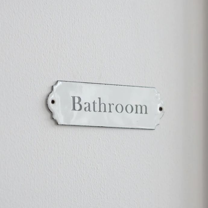 Kovový štítek Bathroom