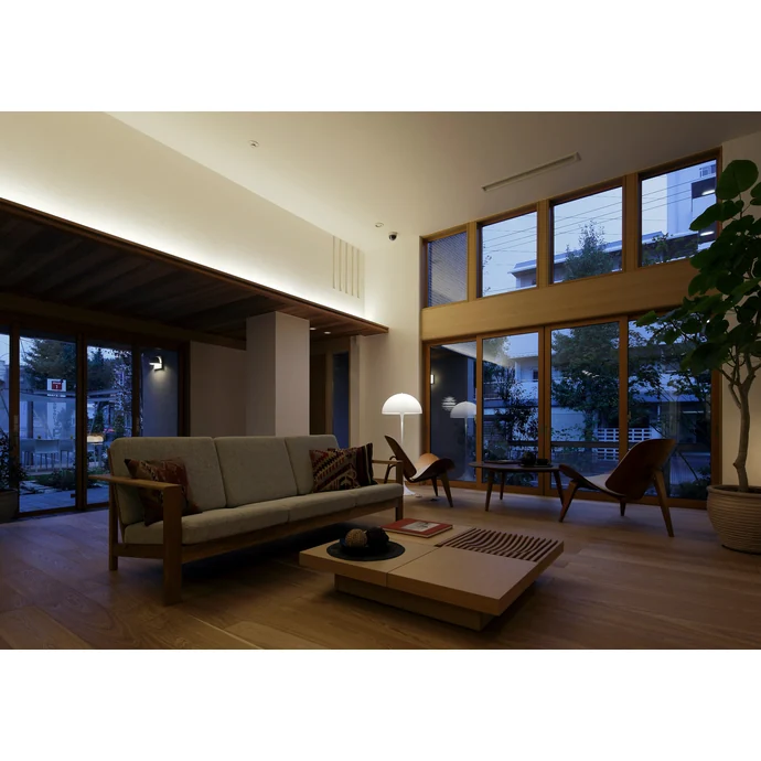 Stojací lampa Panthella Opal White