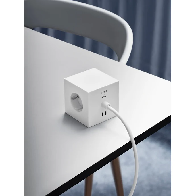 Magnetická dobíjecí kostka Square 1 / USB-C Opal White