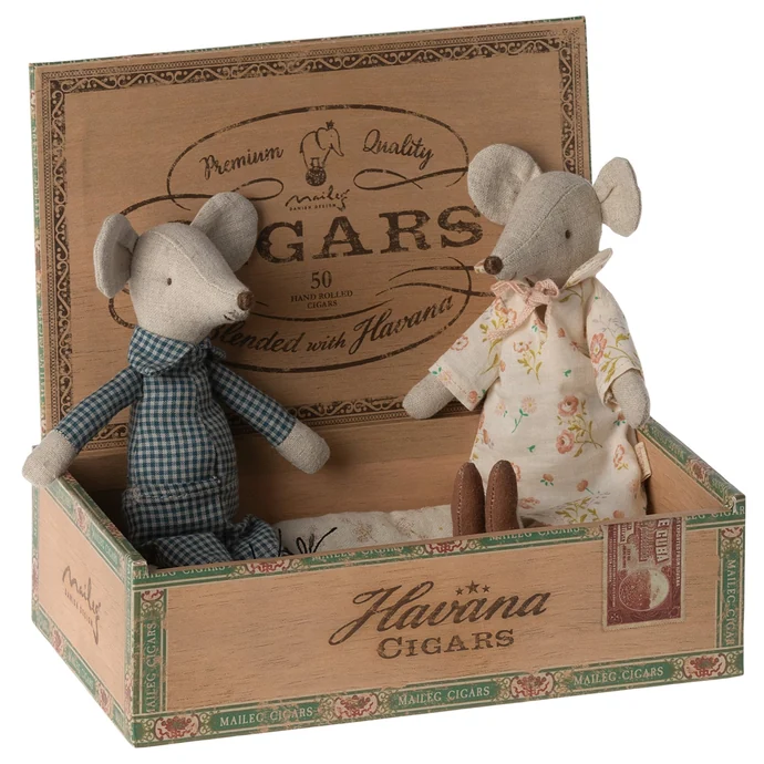 Myšky v krabičce od doutníku Grandma and Grandpa