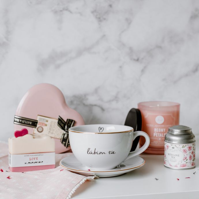 Porcelánový hrnek Ľúbim ťa 300 ml - SK