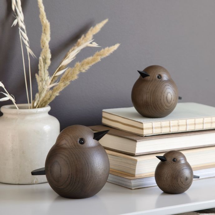 Dřevěný ptáček Baby Sparrow Smoke Stained Oak