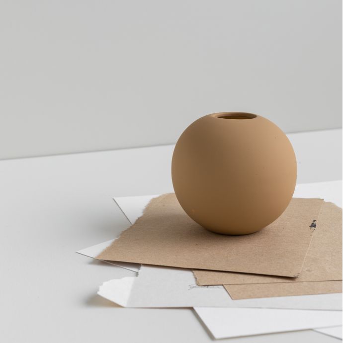 Kulatá váza Ball Peanut 10 cm