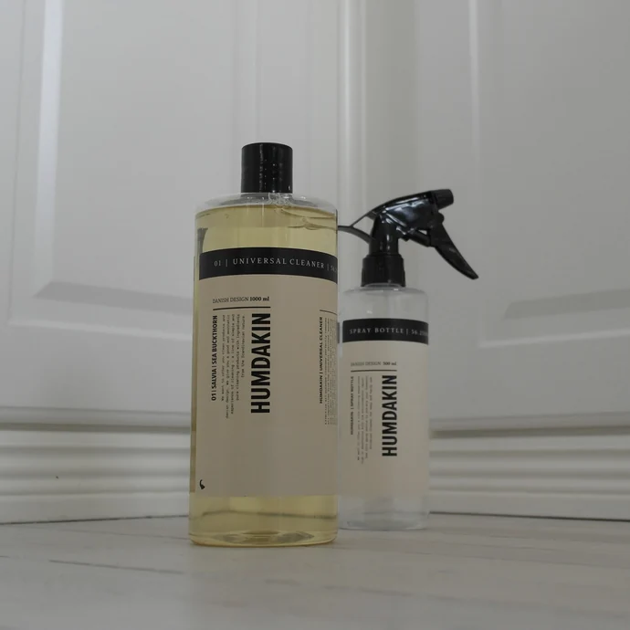 Univerzální čistič 1 l + rozprašovač Cleaning Kit