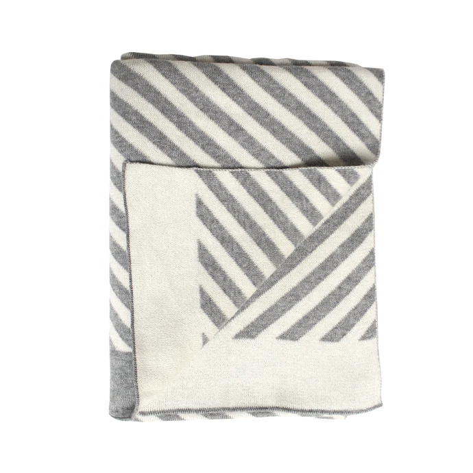 Dětská pletená deka z organické bavlny Grey Stripes