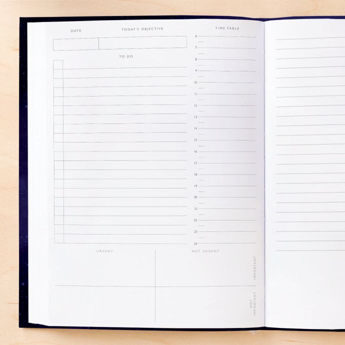 Nedatovaný diář Linen Black Daily Planner