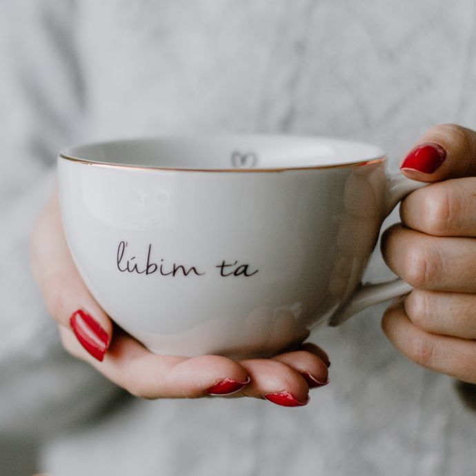 Porcelánový hrnek Ľúbim ťa 300 ml - SK