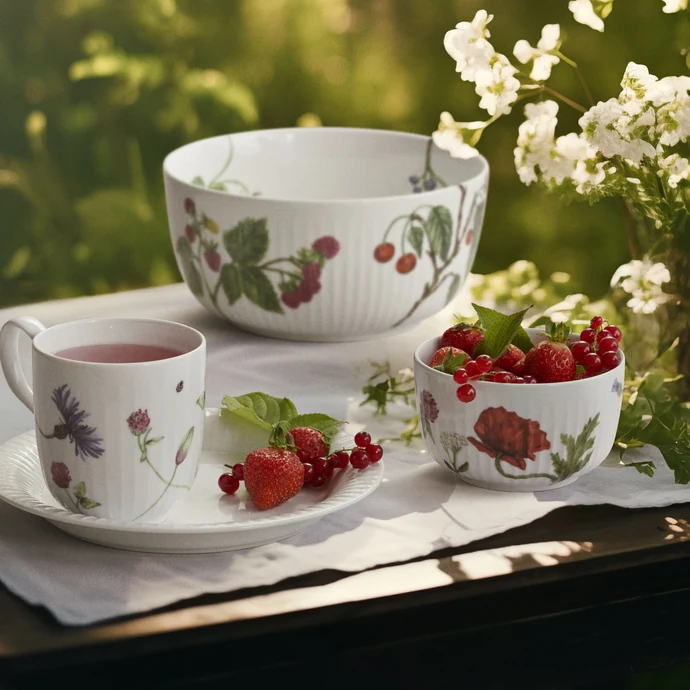 Porcelánový hrnek Hammershøi Wild Flowers 330 ml