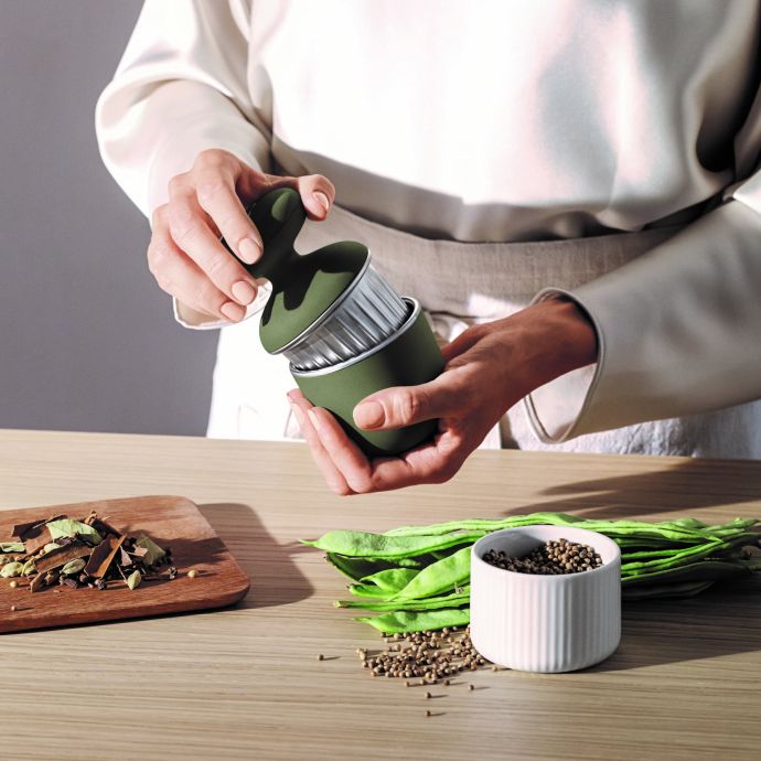 Nerezový hmoždíř Flavour Grinder Green Tool