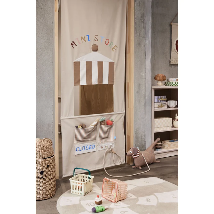 Dětský hrací závěs do dveří Yummy Mini Store