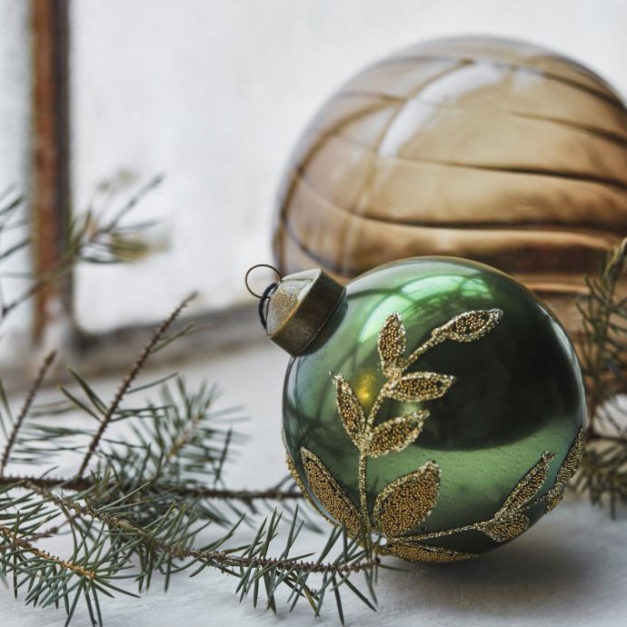 Skleněná vánoční ozdoba Flora Green 8 cm
