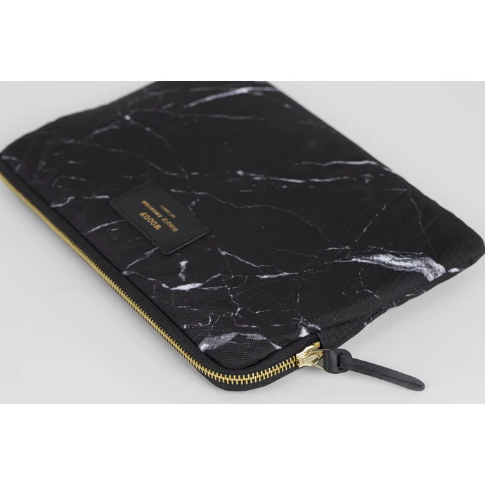 Obal na iPad Black Marble