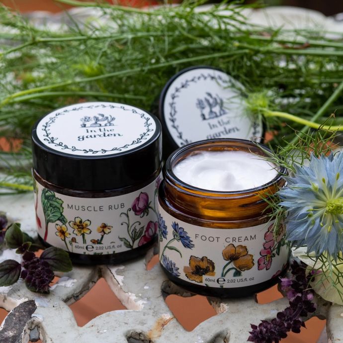 Sada s péčí o nohy In the Garden - 2x60ml