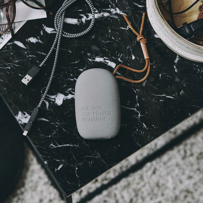 Powerbanka toCHARGE Dark grey 6700 mAh