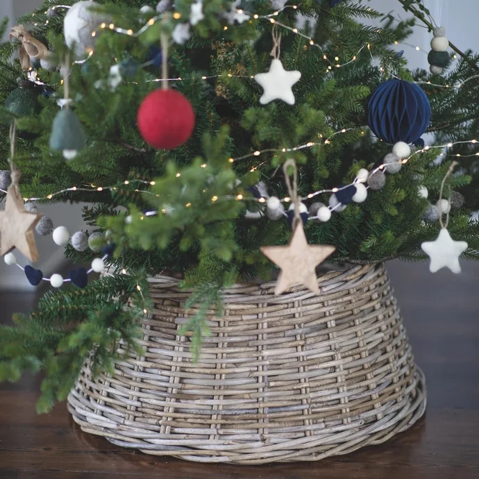 Kryt na stojan vánočního stromku Rattan Small
