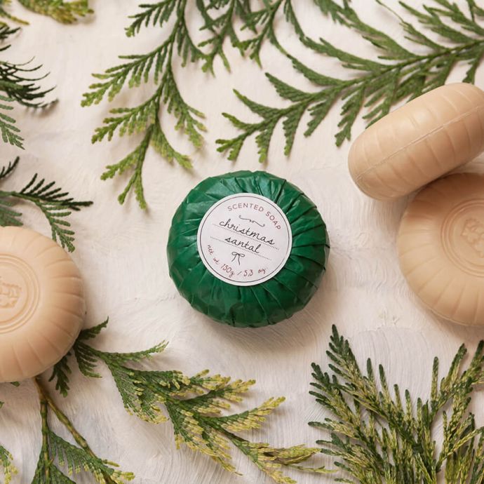 Dárková sada vánočních mýdel Christmas Santal 3 x 150g
