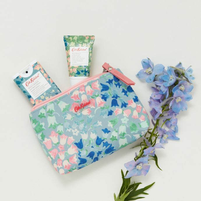 Sada krému na ruce a antibakteriálního spreje Bluebells